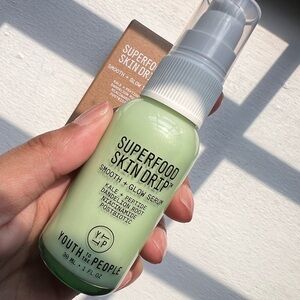 BRAND NEW Youth to the People Barrier serum